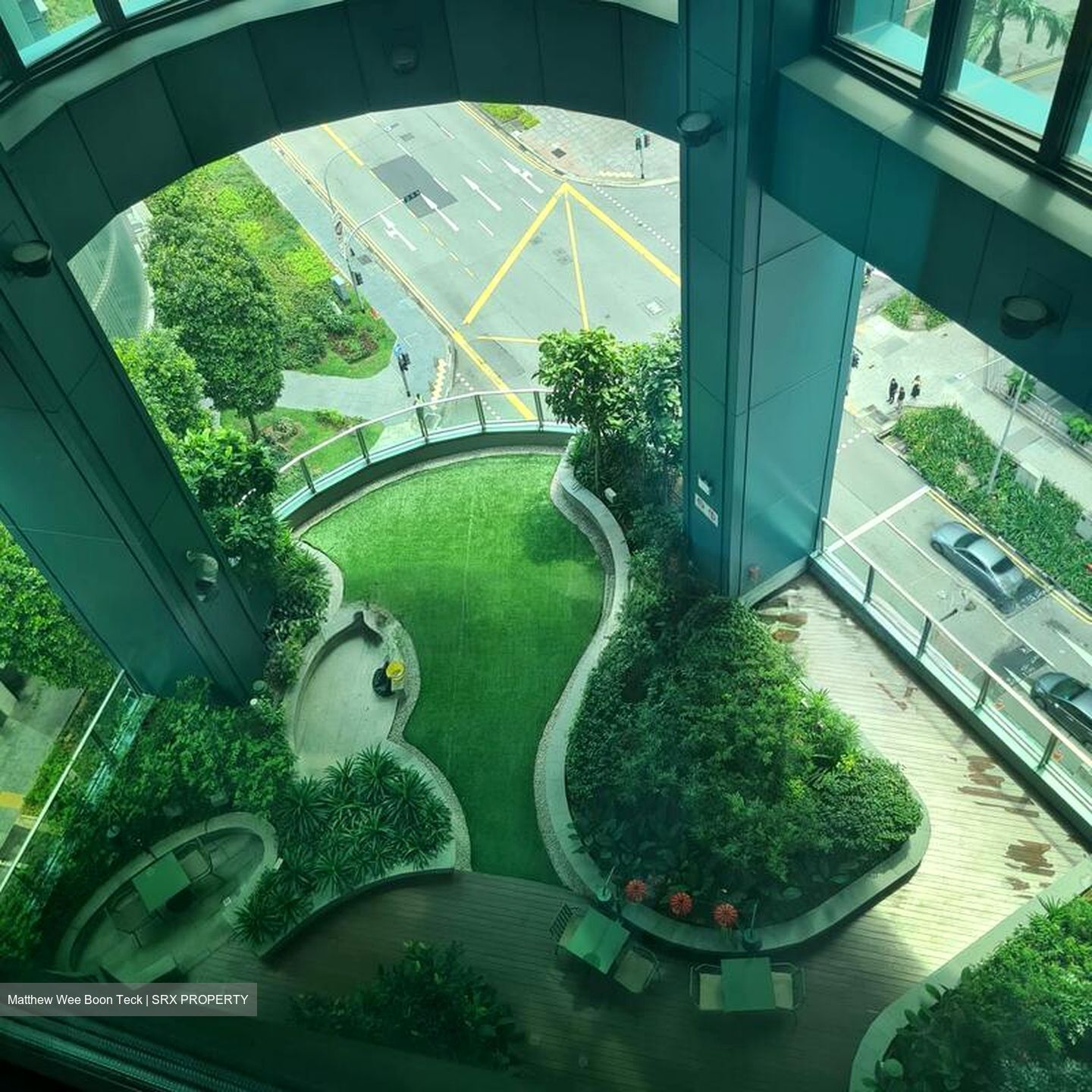 Hub Synergy Point (D2), Office #498377381
